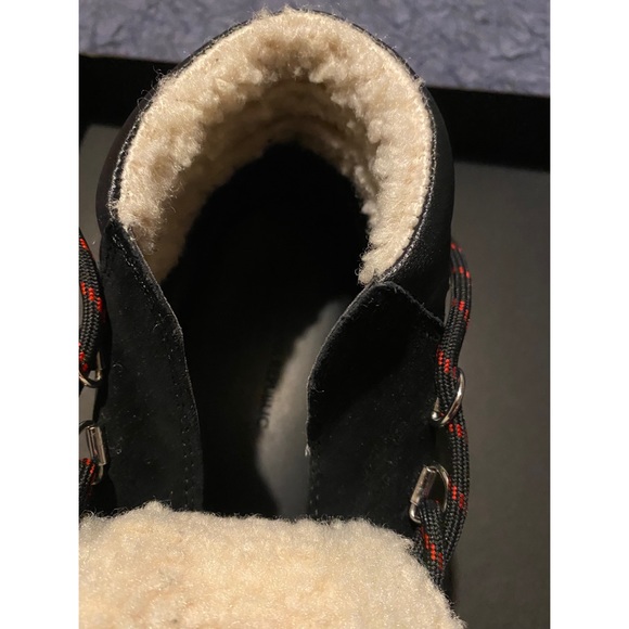 Banana Republic Sherpa Hiking Bootie - Picture 9 of 9